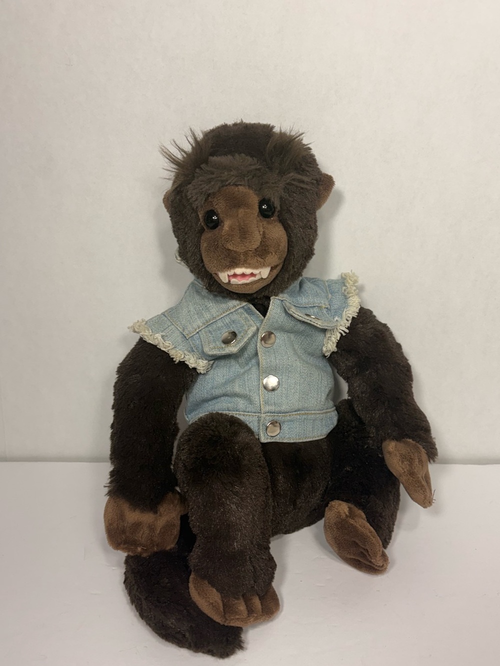 WARNER BROS 2011 THE HANGOVER PART II CRYSTAL THE MONKEY 13 INCH PLUSH NEW